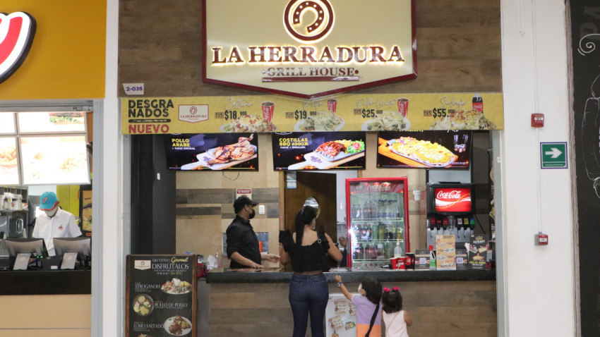 LA HERRADURA - Guatapuri Centro Comercial