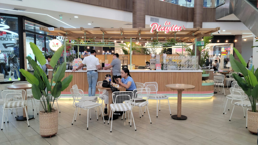 LA PLAYITA - Guatapuri Centro Comercial